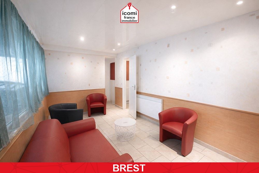 A VENDRE - LOCAL D'ACTIVITES - AUX NORMES PMR - BREST HYPER CENTRE - RUE BRANDA - BELLE OPORTUNITE - 90M2